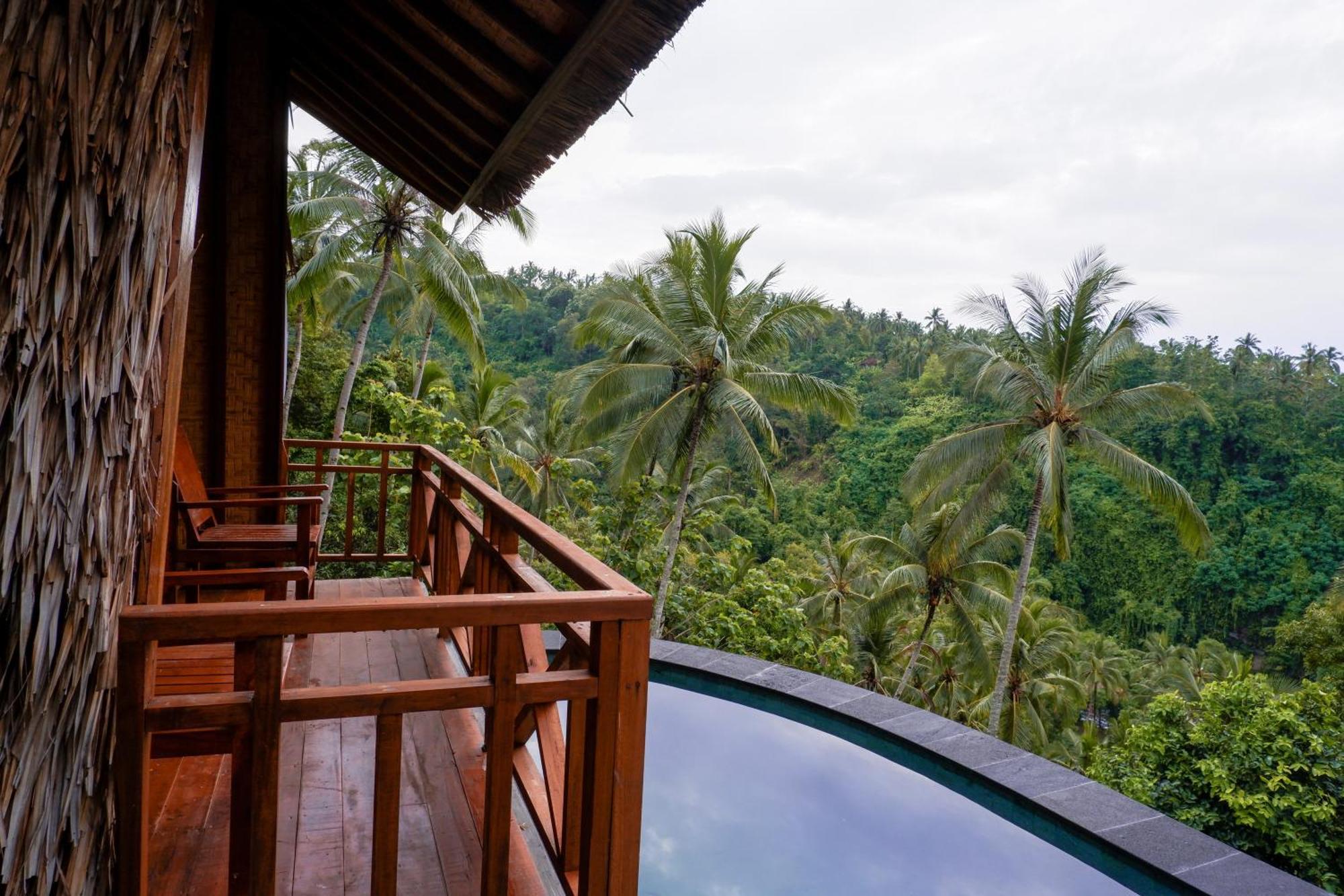 Aum Resort Pulukan Exteriér fotografie