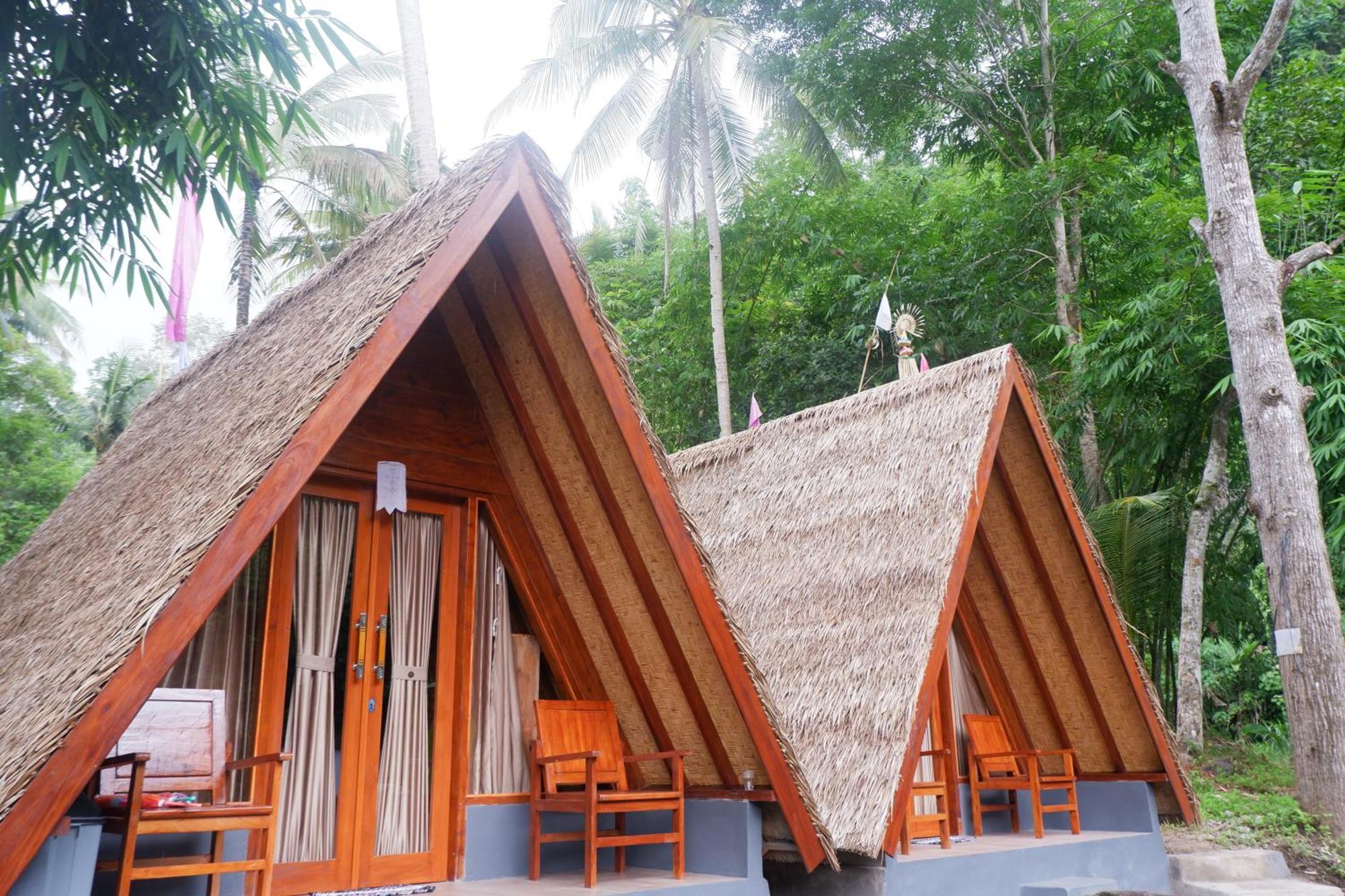 Aum Resort Pulukan Exteriér fotografie